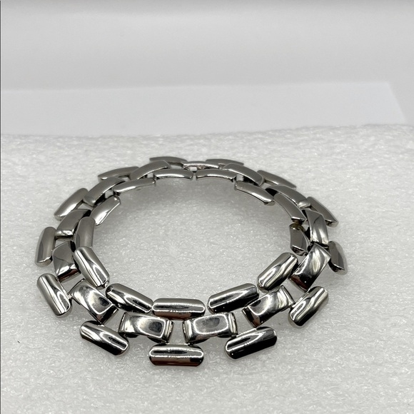Napier Shiny Silver Bracelet Chunky Large Bracelet Vintage - Picture 1 of 9